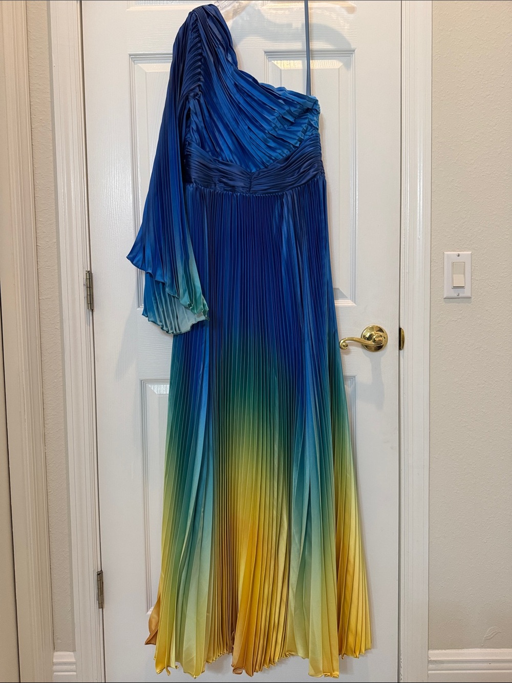 Mac Duggal 49903 Blue Pleated Charmeuse One Shoulder Ombre Gown Size 10 NWOT - Picture 9 of 13